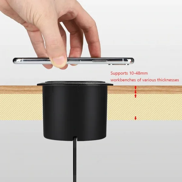 شاحن لاسلكي وايرليس مدمج في اثاث المنزل مع مخرجين USB بقوة 18 واط