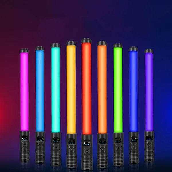 عصا مضيئة بجميع الألوان RGB للتصوير الفوتوغرافي قابلة لإعادة الشحن بواسطة USB-type-C مع ريموت تحكم عن بعد + حقيبة صغيرة