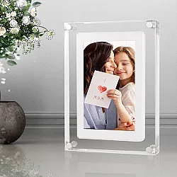 A 5-inch acrylic digital photo frame with a 1000mAh battery, IPS screen, 2GB memory, volume button, built-in speaker, Type C port